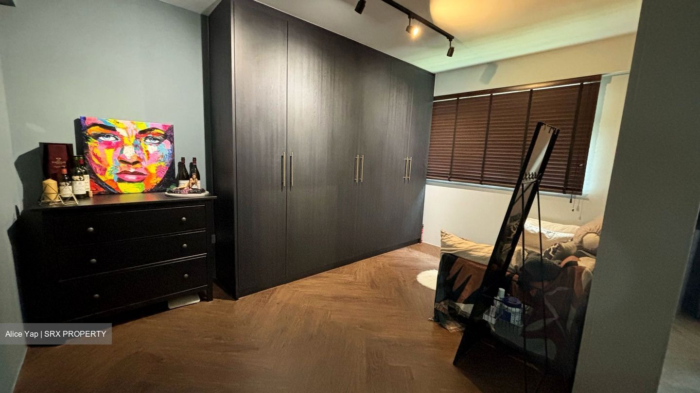 Blk 293A Skypeak @ Bukit Batok (Bukit Batok), HDB 4 Rooms #450135491